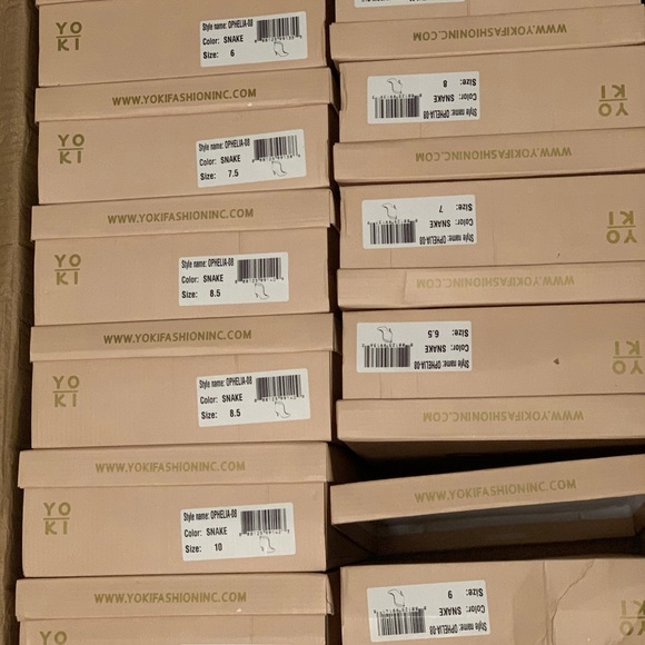 Stiletto Python Boots - Picture 3 of 4